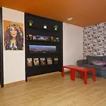 Albergue Arc House *