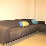 Arc House Albergue *