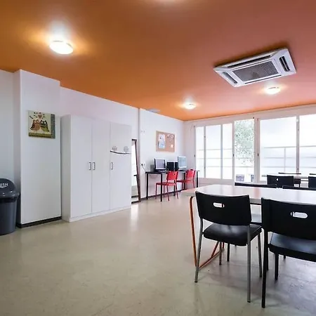 Vandrarhem Arc House