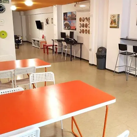 ホステル Arc House