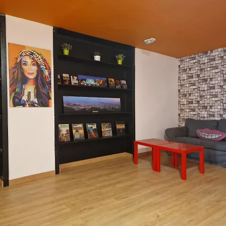Auberge de jeunesse Arc House *