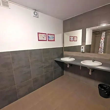 ホステル Arc House *