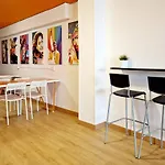 Arc House Auberge de jeunesse *