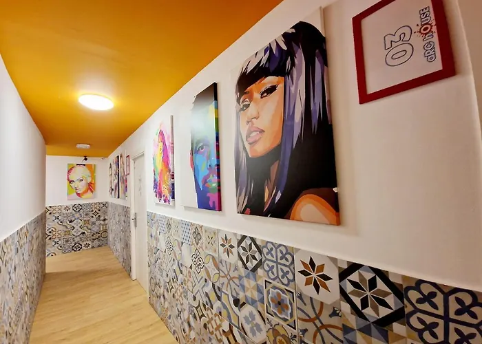 Arc House *