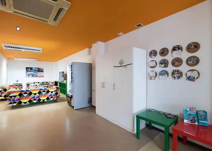 Arc House Vandrerhjem *